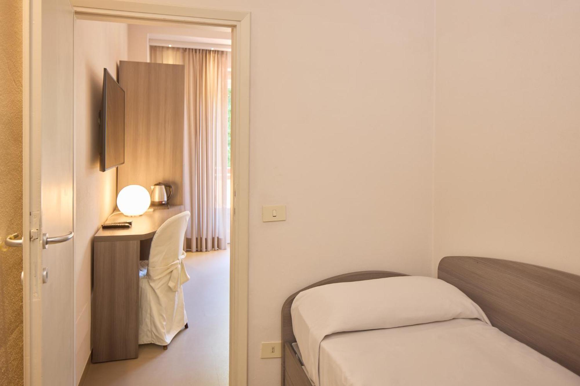Hotel Crystal Marina di Pietrasanta Eksteriør bilde