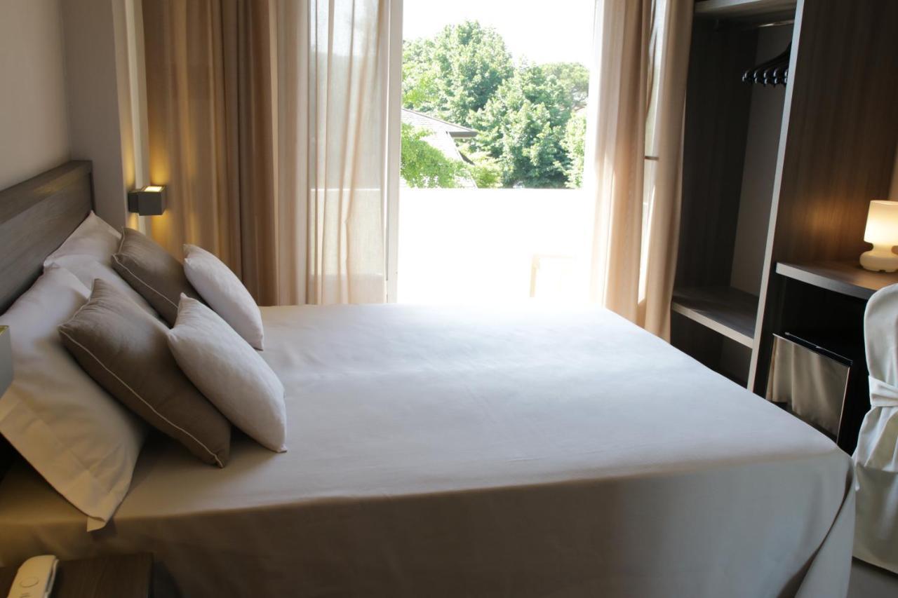 Hotel Crystal Marina di Pietrasanta Eksteriør bilde