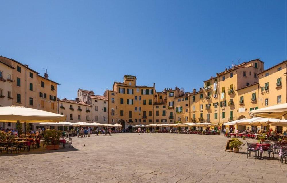 Hotel Crystal Marina di Pietrasanta Eksteriør bilde